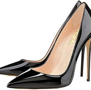 Black High Heel Pumps